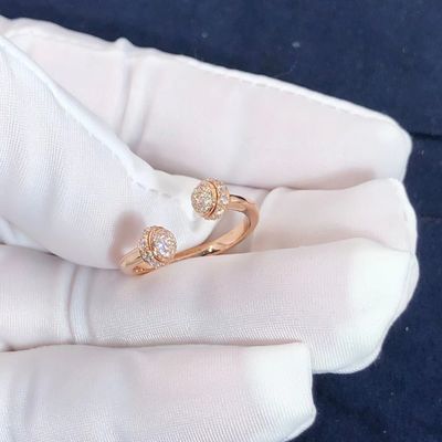 품질 여자 피아제 소유는 대략 써클 다이아몬드 반지를 엽니다. 0.34 Ct 공장
