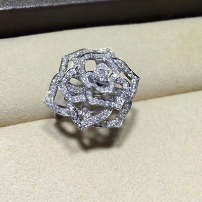 품질 Piaget 로즈 반지 상한 주문 보석 18K 화이트 골드는 다이아몬드로 놓았습니다 공장