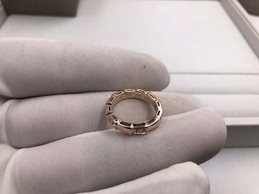 고급 다이아몬드 목걸이 흰 다이아몬드 VS2 맑고 18k 금으로 장식된 여성의 공식적인 행사